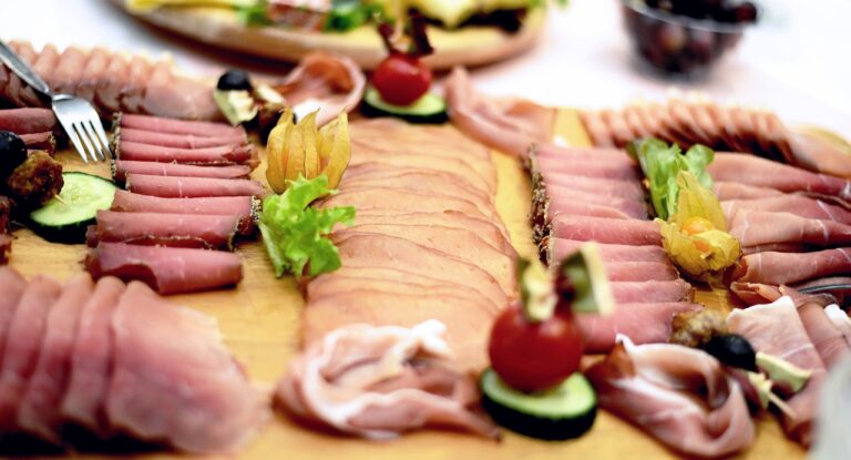 ham, flesh, sausage-4059237.jpg